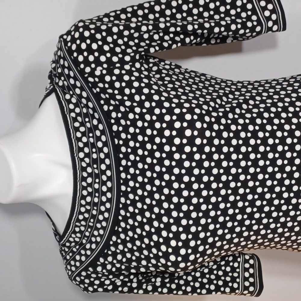 NWT Medium black & white dress, light weight. Special Occasion. Classy. Dressy. - Picture 3 of 16